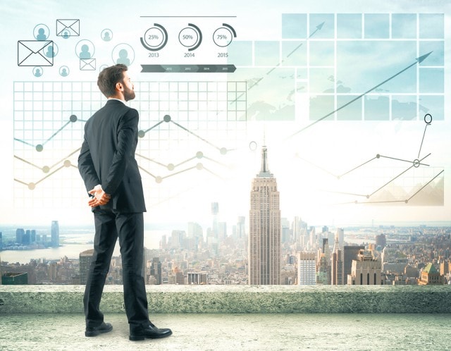 using-crm-software-to-follow-online-marketing-trends